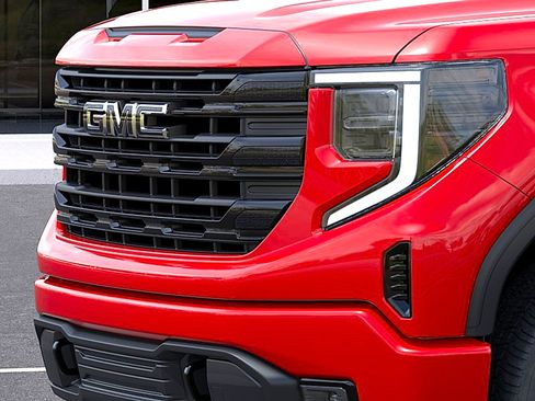 New 2026 GMC Sierra 1500 Elevation w/ LPO, Elevation Black Package RWD image 13
