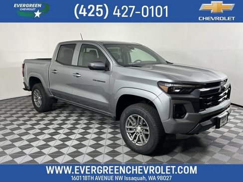 New 2025 Chevrolet Colorado LT w/ LT Convenience Package AWD/4WD image 1