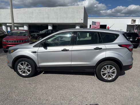 Used 2018 Ford Escape S image 13
