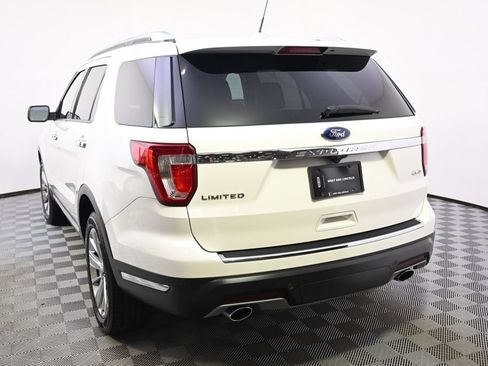 Used 2019 Ford Explorer Limited w/ Ford Safe & Smart Package AWD/4WD image 4