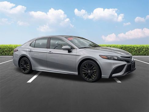 Certified 2024 Toyota Camry SE image 2