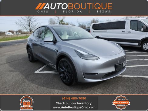 Used 2024 Tesla Model Y Long Range image 1
