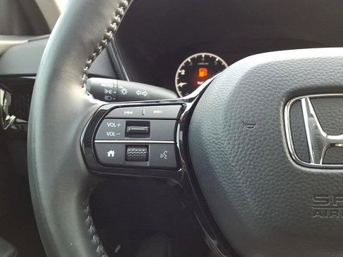 Used 2025 Honda CR-V EX-L image 32