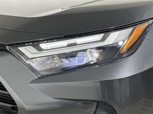 Used 2023 Toyota RAV4 XLE Premium image 27