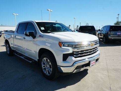 New 2026 Chevrolet Silverado 1500 LTZ w/ LTZ Premium Package image 3