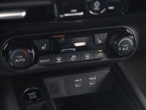 New 2026 Nissan Kicks SV w/ SV Premium Package image 19