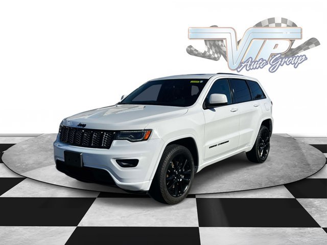 Used 2021 Jeep Grand Cherokee Laredo X AWD/4WD image 2