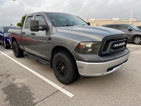 Used 2012 RAM 1500 ST w/ SXT Appearance Group AWD/4WD image 2