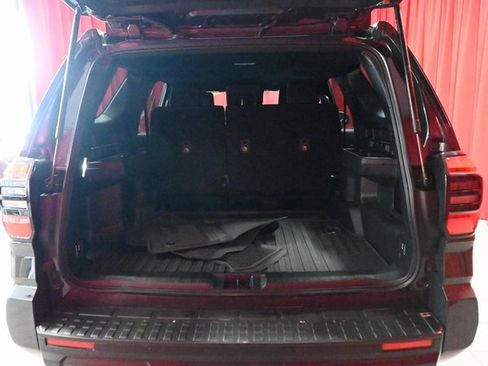 Certified 2025 Toyota 4Runner SR5 image 6