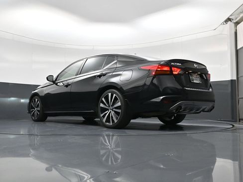 Used 2022 Nissan Altima 2.5 SR FWD image 20