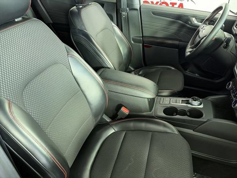 Used 2024 Ford Escape ST-Line FWD image 24