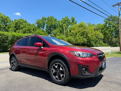 Used 2019 Subaru Crosstrek 2.0i Premium w/ Eyesight System AWD/4WD image 3