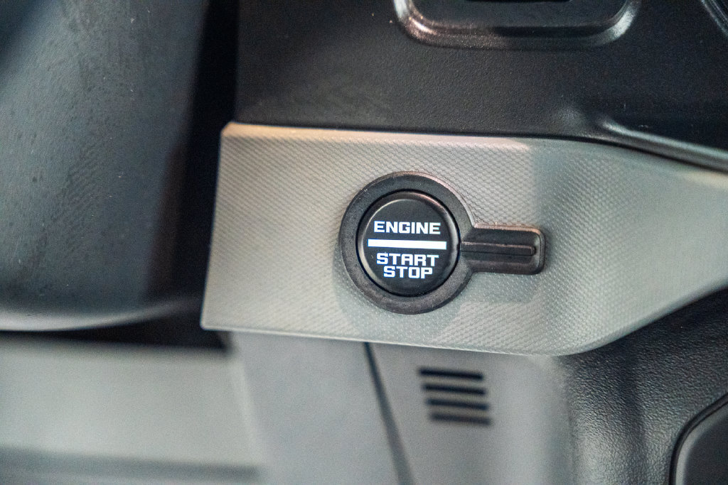 Used 2023 Ford Bronco Black Diamond AWD/4WD image 24
