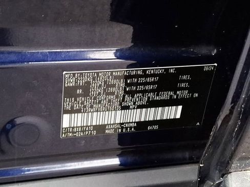 Used 2024 Toyota RAV4 XLE w/ Convenience Package image 28