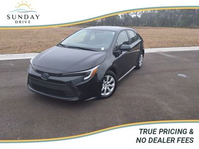 Used 2025 Toyota Corolla LE
