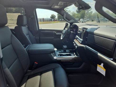 New 2026 GMC Sierra 1500 Elevation w/ Elevation Premium Package image 8