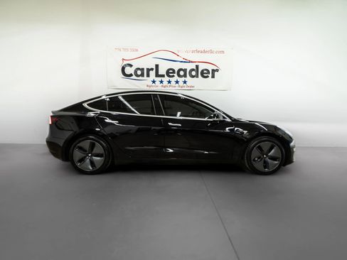 Used 2020 Tesla Model 3 Standard Range Plus image 10