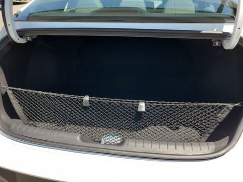 New 2026 Hyundai Elantra Hybrid FWD image 24