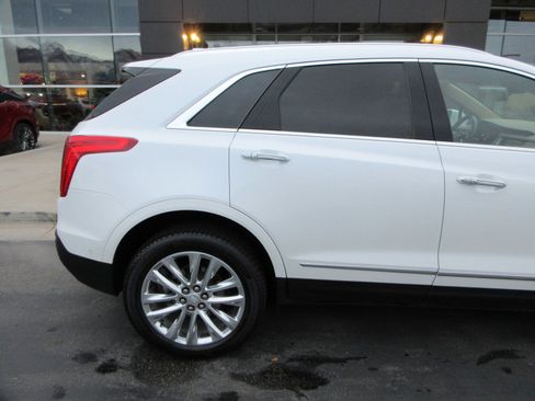 Used 2019 Cadillac XT5 Platinum image 13