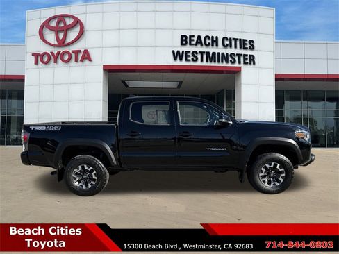 Certified 2023 Toyota Tacoma TRD Off-Road w/ Technology Package image 13