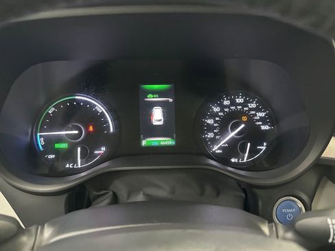 Used 2023 Toyota Sienna XLE image 29