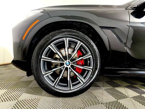 Certified 2023 BMW X6 xDrive40i w/ Executive Package image 8