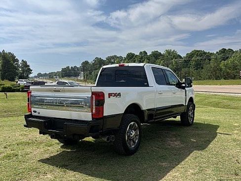 Used 2024 Ford F250 King Ranch AWD/4WD image 7