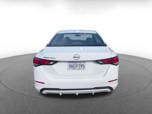 Used 2025 Nissan Sentra SV image 12