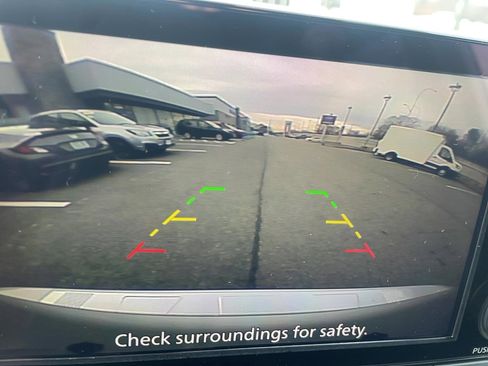 Used 2025 Nissan Rogue SV image 11