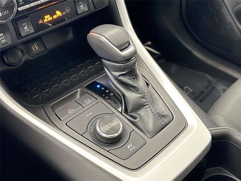 Certified 2023 Toyota RAV4 SE w/ Convenience Package image 36