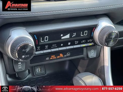 Certified 2025 Toyota RAV4 XLE AWD/4WD image 33