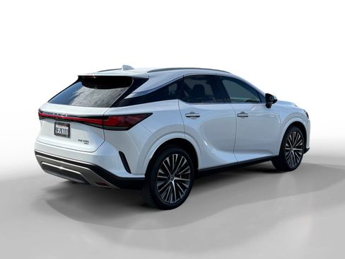 Used 2023 Lexus RX 350 Premium Plus w/ Accessory Package AWD/4WD image 5
