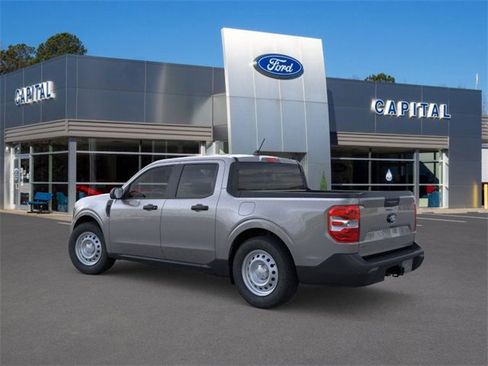 New 2025 Ford Maverick XL image 4