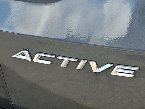 Used 2023 Ford Escape Active w/ Tech Pack #1 AWD/4WD image 30