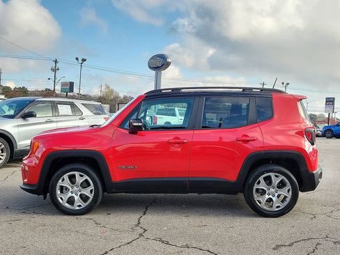 Used 2022 Jeep Renegade Limited image 3