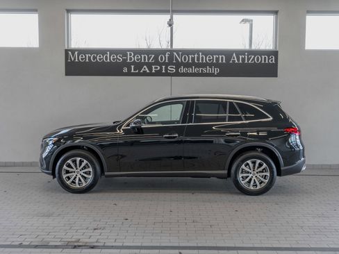 New 2026 Mercedes-Benz GLC 300 4MATIC image 2