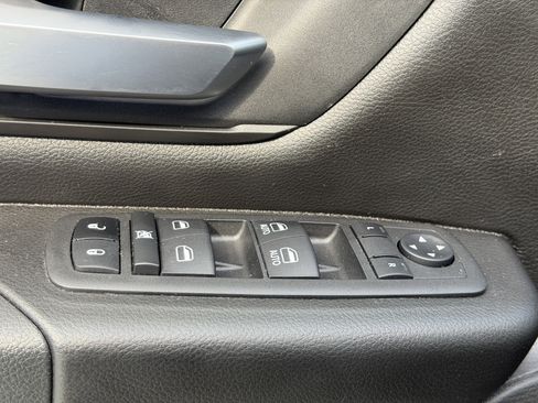 Used 2024 RAM 1500 Tradesman w/ Night Edition image 17