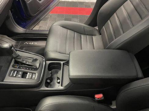 Used 2024 Honda CR-V EX-L image 32