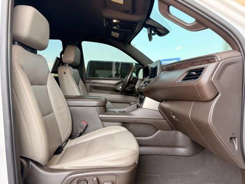 Used 2021 Chevrolet Tahoe Z71 AWD/4WD image 31