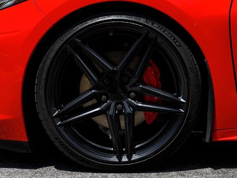 Used 2024 Chevrolet Corvette Stingray Preferred Cpe w/ Stealth Interior Trim Package RWD image 28