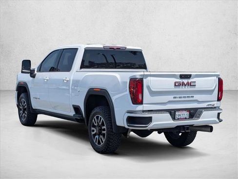 Used 2022 GMC Sierra 2500 AT4 AWD/4WD image 8