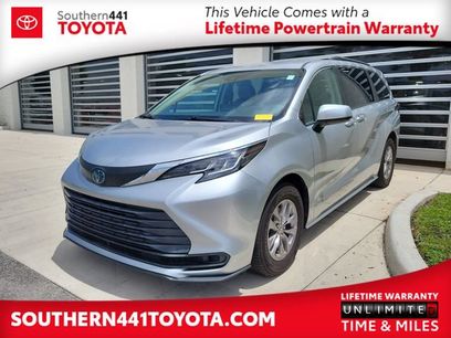 Used 2021 Toyota Sienna LE