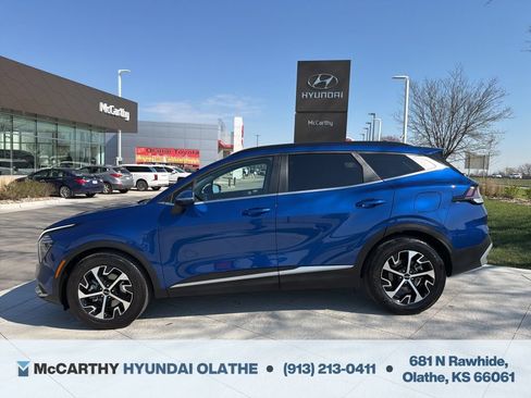 Used 2025 Kia Sportage EX w/ Premium Package FWD image 13