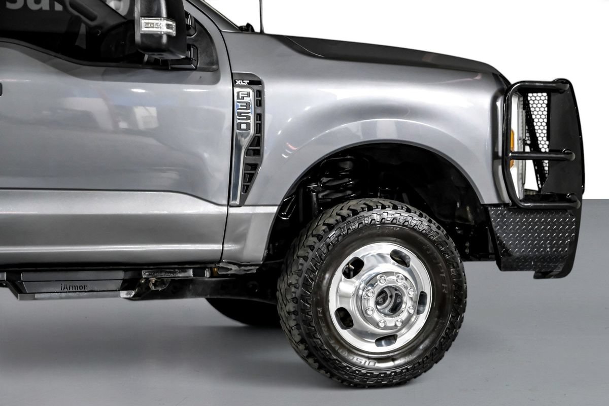 Used 2024 Ford F350 XLT AWD/4WD image 7