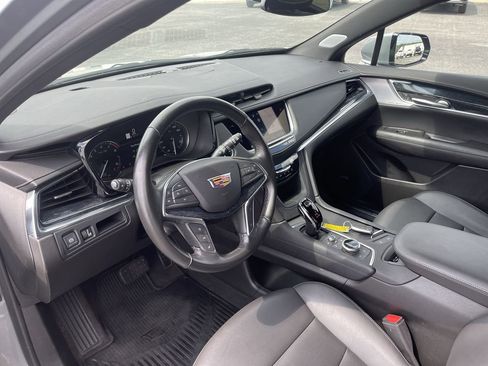 Used 2024 Cadillac XT5 Premium Luxury AWD/4WD image 10