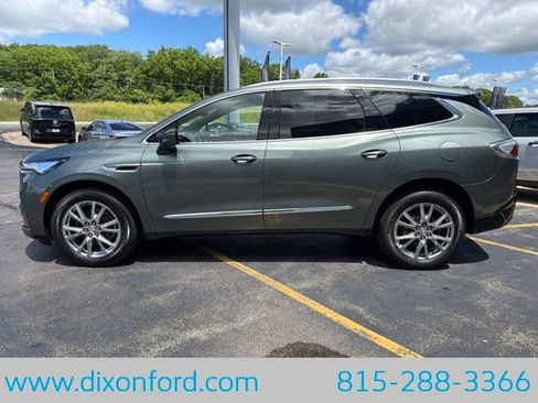 Used 2023 Buick Enclave Essence w/ Experience Buick Package AWD/4WD image 5