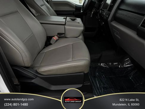 Used 2017 Ford F350 XL image 9