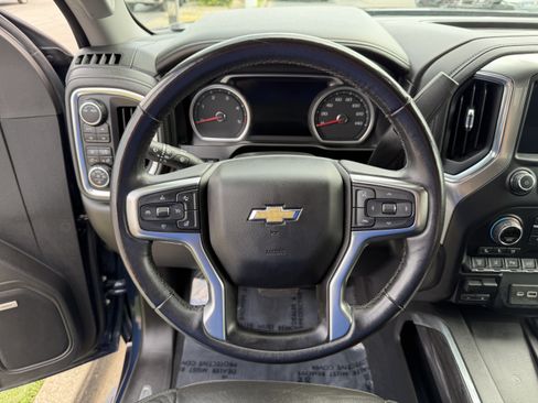 Used 2020 Chevrolet Silverado 2500 LTZ AWD/4WD image 18