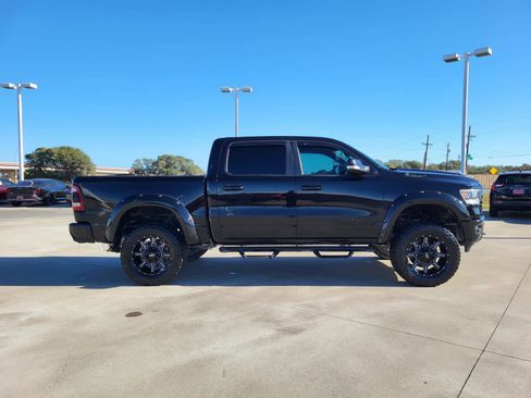 Used 2019 RAM 1500 Big Horn image 6