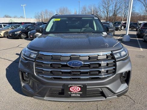 New 2026 Ford Explorer Active w/ Active Comfort Package image 2